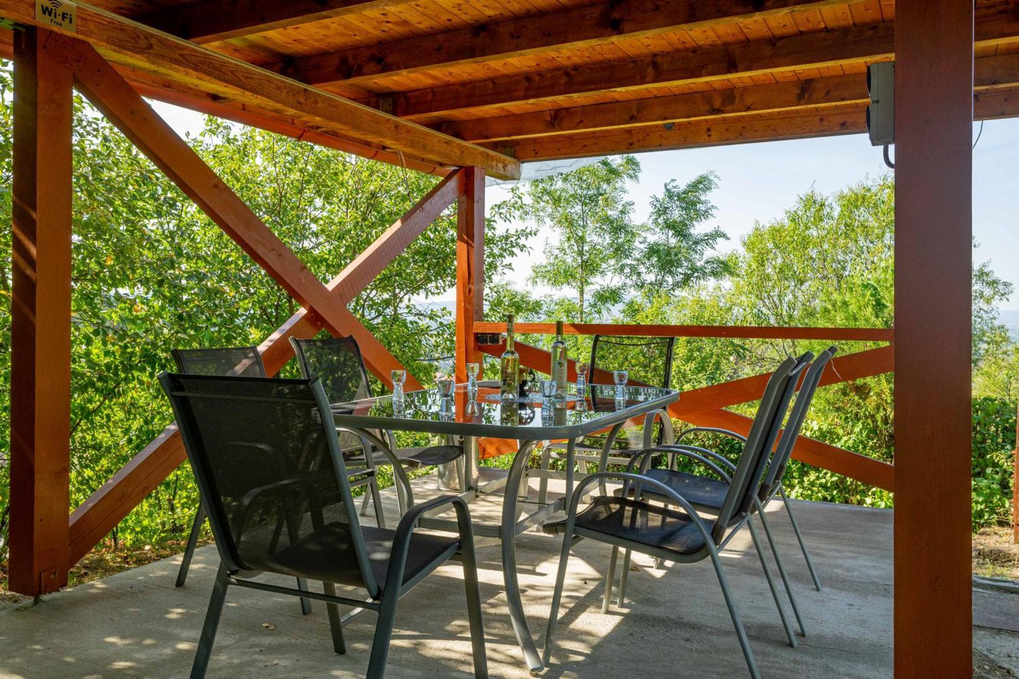 Panorama Apartmanhaz Ostrzyhom Zewnętrze zdjęcie