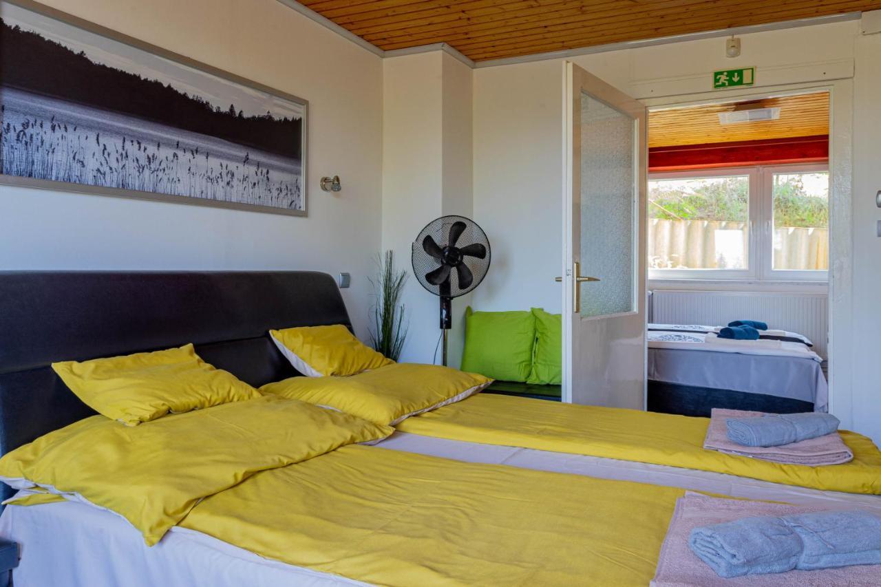 Panorama Apartmanhaz Ostrzyhom Zewnętrze zdjęcie