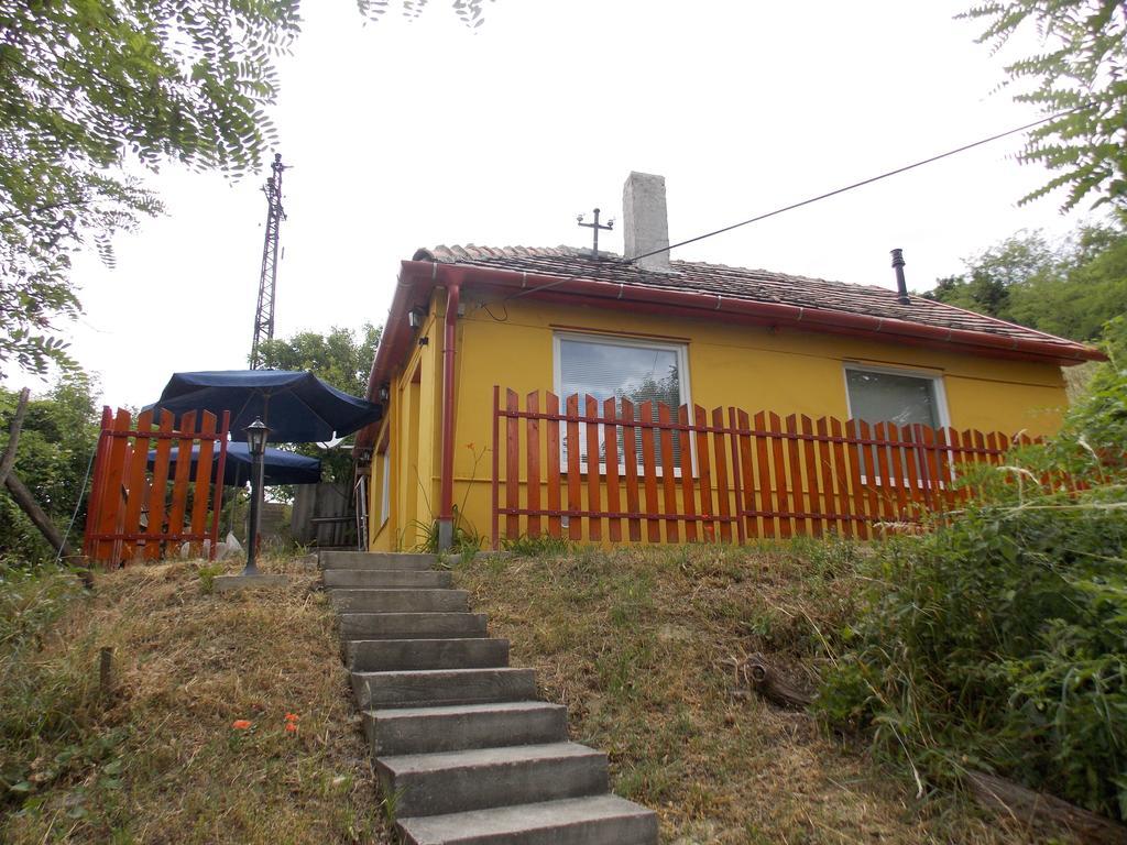 Panorama Apartmanhaz Ostrzyhom Pokój zdjęcie